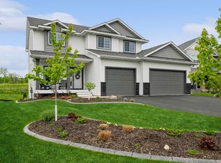 9805 Jasmine Ave NE, Hanover, MN 55341