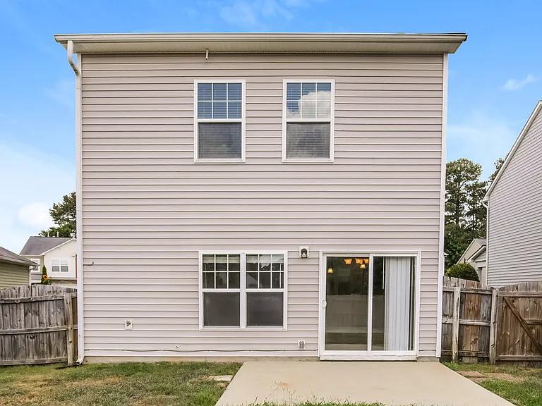 645 Smithridge Way — Photo 17