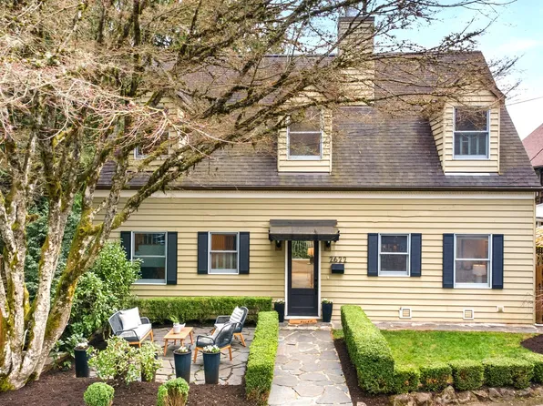 2622 SW Davenport Ct, Portland, OR 97201