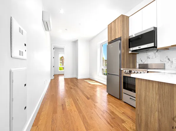 1640 Nostrand Ave #8, Brooklyn, NY 11226