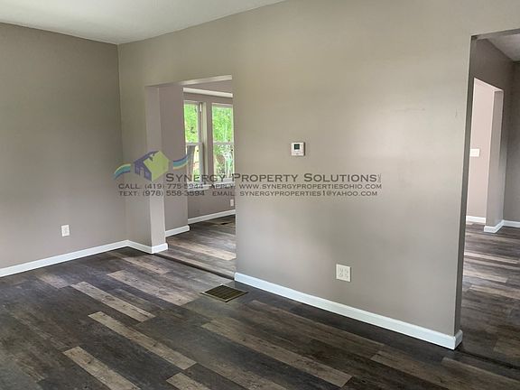 4th image of 815 Park Ave W