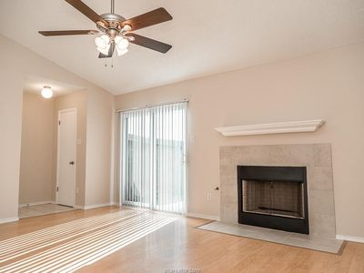 1112 Braeswood Dr, Bryan, TX, 77803