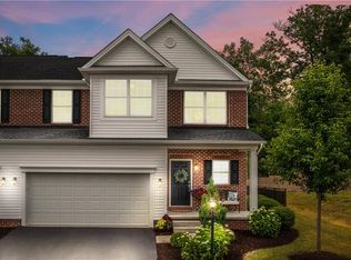 223 Bentbrook Cir, Cranberry Township, PA 16066