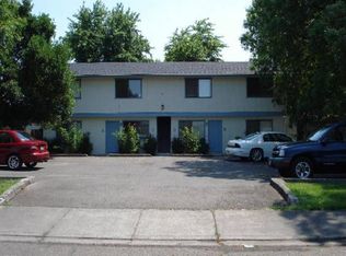 301 Lorraine Ave APT D, Eagle Point, OR 97524