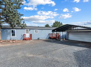 215 SE J St, Madras, OR 97741