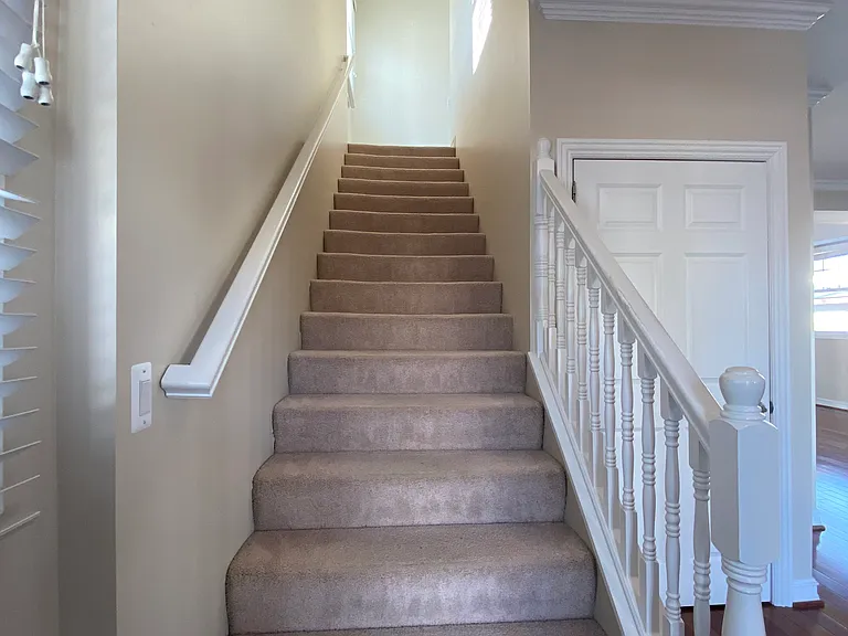 916 Ruffner Ave — Photo 8