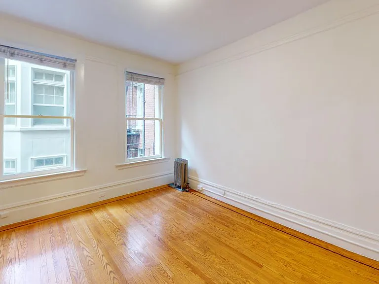 1020 Post Street — Photo 4