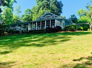 4029 Sargent Cir, Gainesville, GA 30506