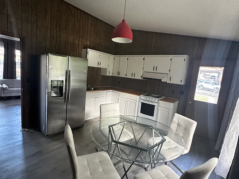 115 Spruce Ln — Photo 17