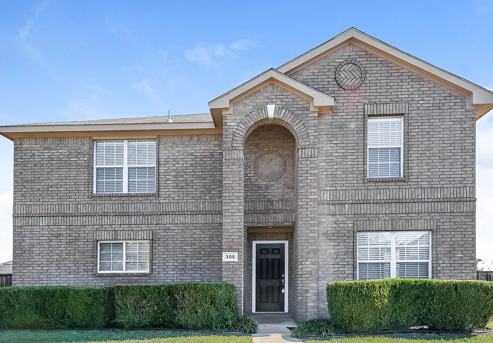 308 S Waterford Oaks Dr