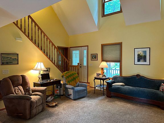 5th image of 2771 Park Dr