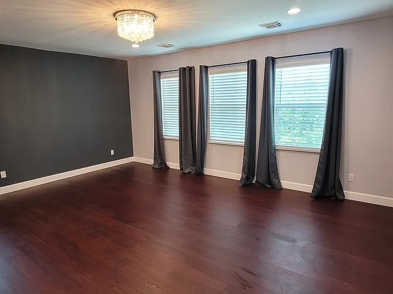705 Carol Lynn Dr — Photo 12