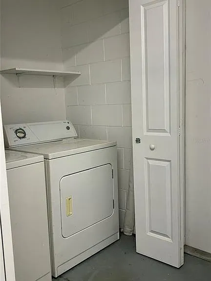2939 Loch Arbor Ct — Photo 18