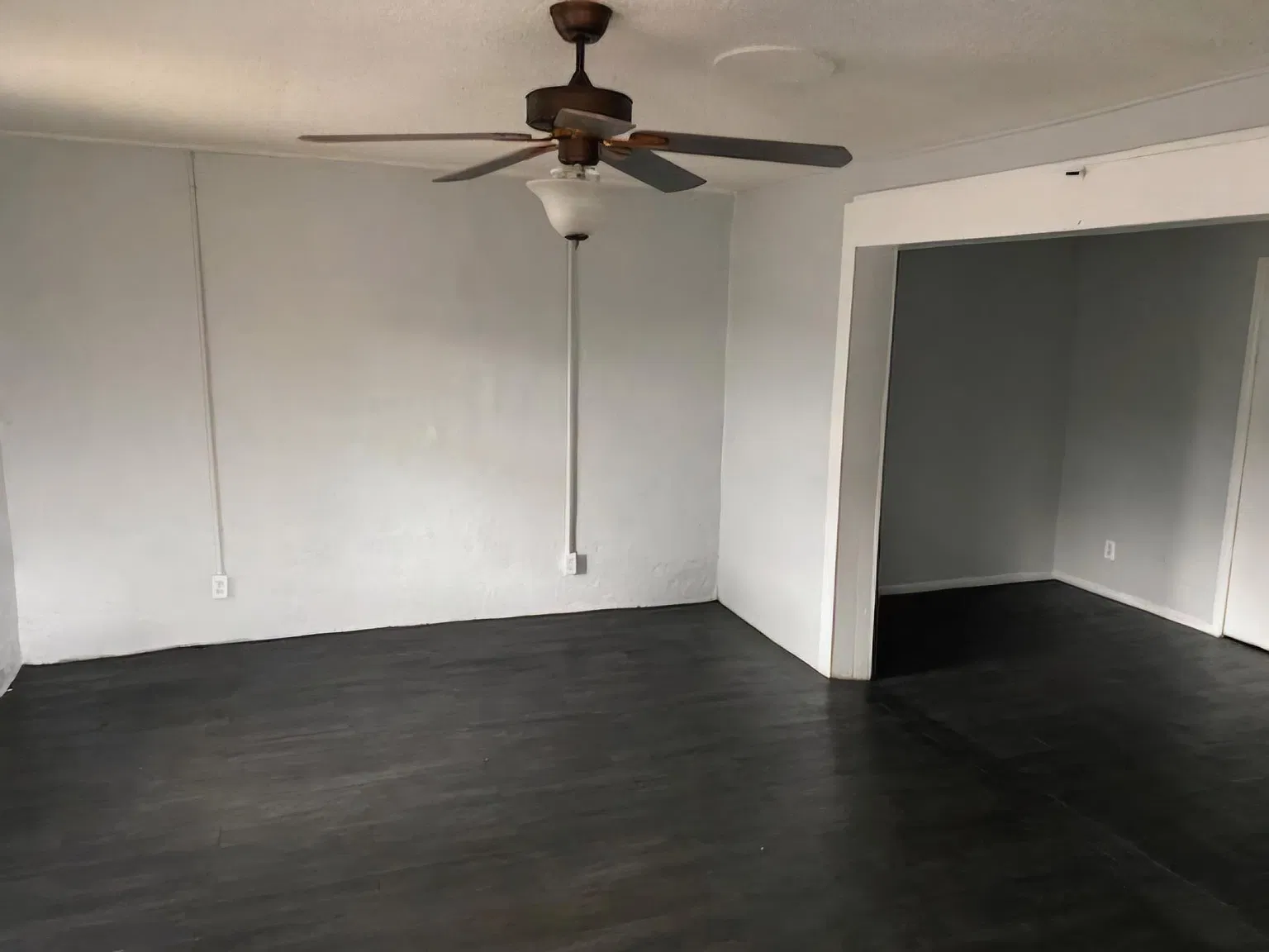 Studio, 625 sqft, $899 — Photo 3