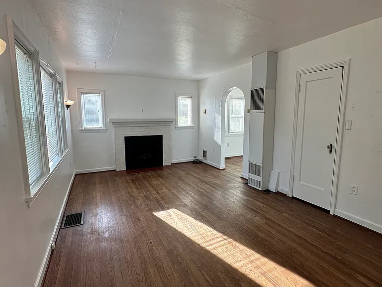 701 Cottage St NE #701 — Photo 3