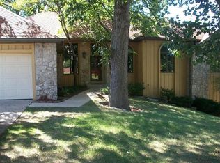 1477 S Ginger Blue Ave, Springfield, MO 65809