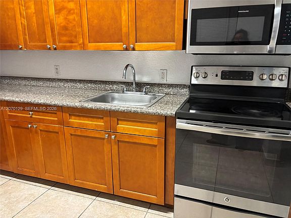 3rd image of 2059 SW 7th St #0