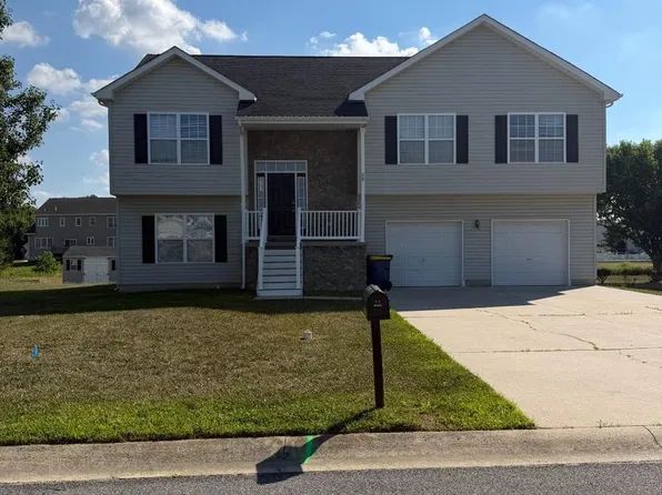 75 Fields Dr, Smyrna, DE 19977