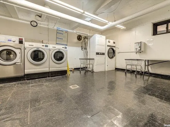 211-06 75th Avenue image 10 of 10