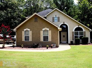 7 Pear Ct, Sharpsburg, GA 30277