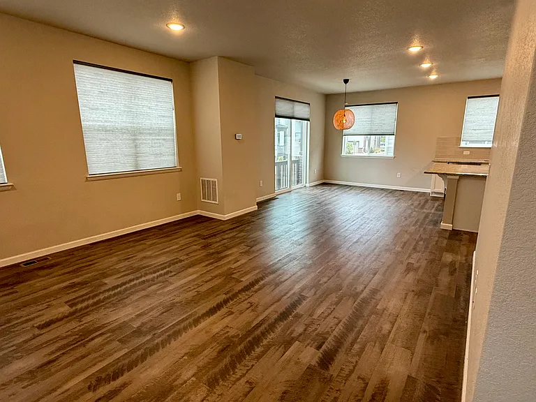 1345 Hoyt St #1 — Photo 4