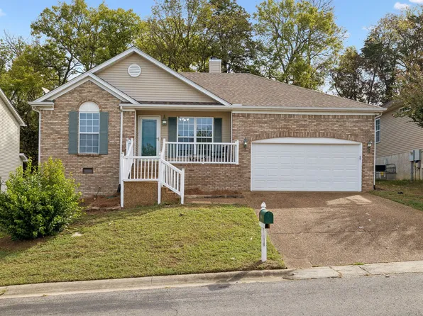 121 Summit Run Pl, Hermitage, TN 37076