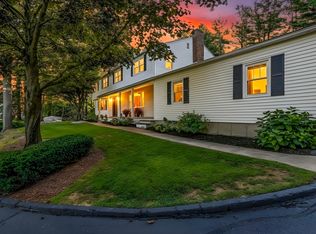 20 Rawson Hill Dr, Shrewsbury, MA 01545