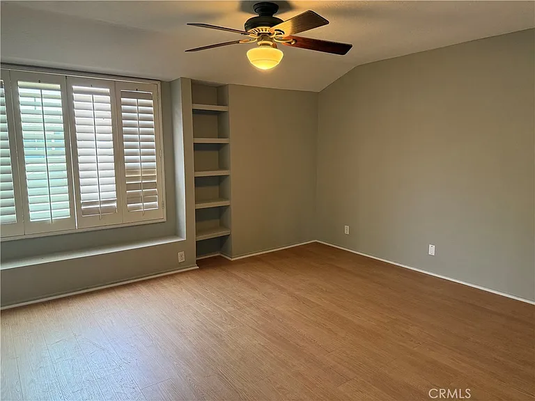 22181 Summit Hill Dr #28 — Photo 10
