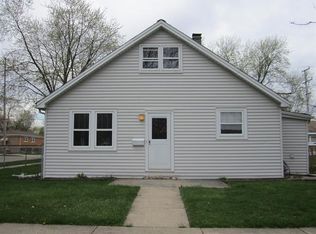 3302 George St, Franklin Park, IL