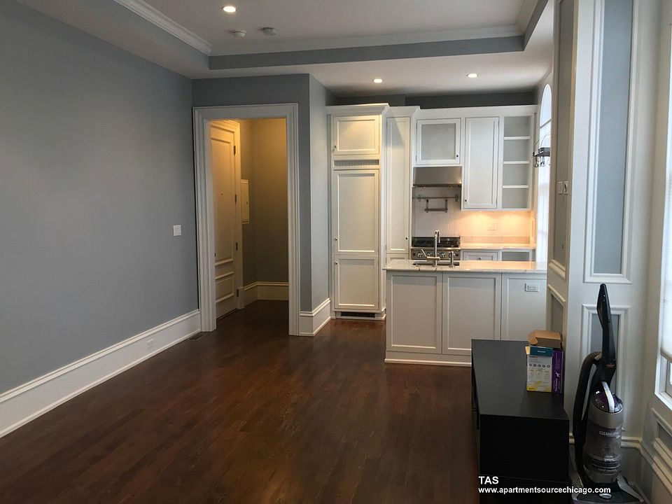 1st image of 334 W Menomonee St #13A