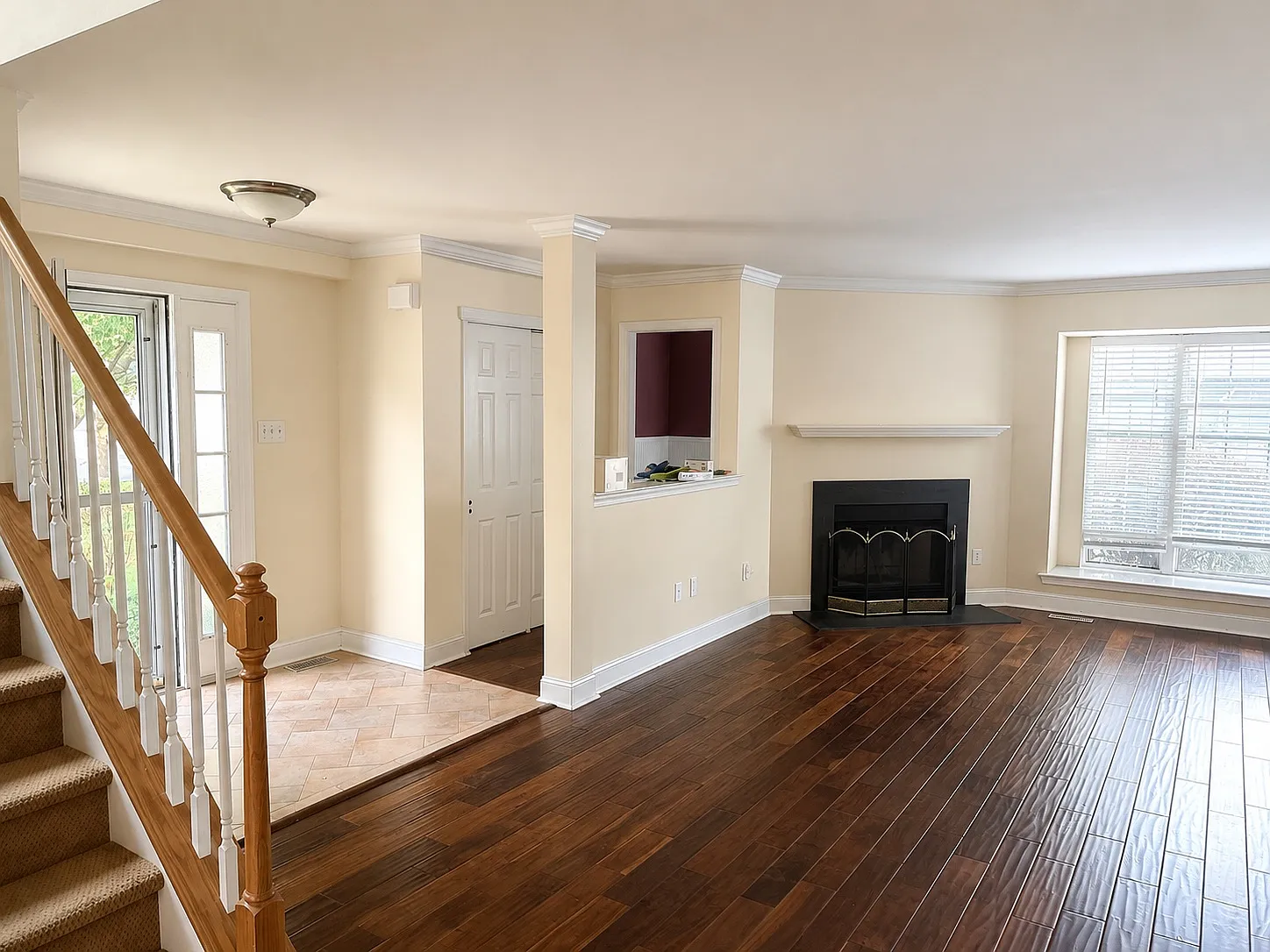 3 bed, 2.5 bath, $2,900 — Photo 2