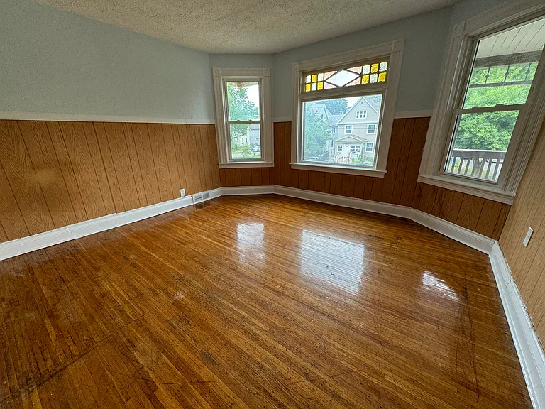 295 Glenwood Ave #1 — Photo 7