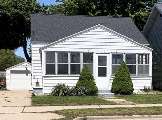 1437 Burton St SW, Wyoming, MI 49509