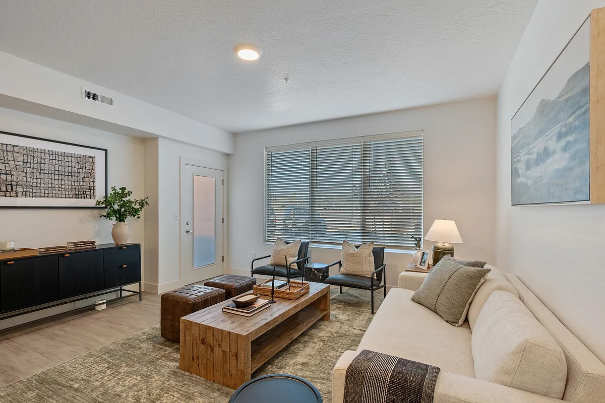 Living Room 2 - Elevate at 620
