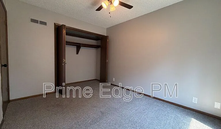 6235 Holdrege St #A-1 — Photo 21