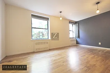 Rented by ZealEstate Group Inc