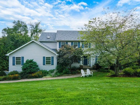 10 Melissa Lane, Washingtonville, NY 10992