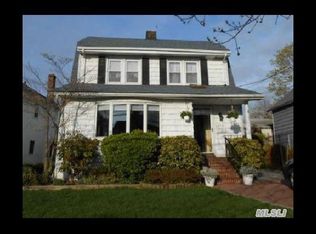312 Daub Ave, Hewlett, NY 11557