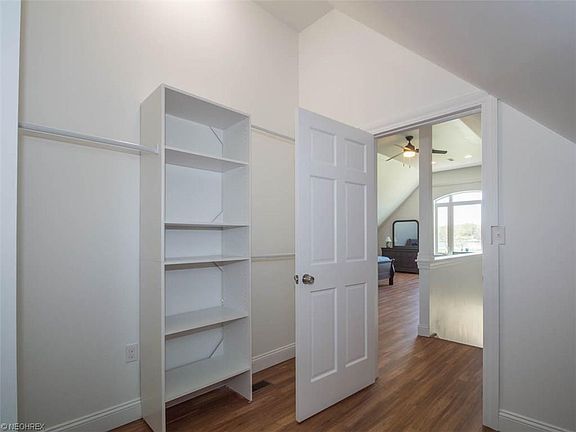 5th image of 6594 Camp Blvd