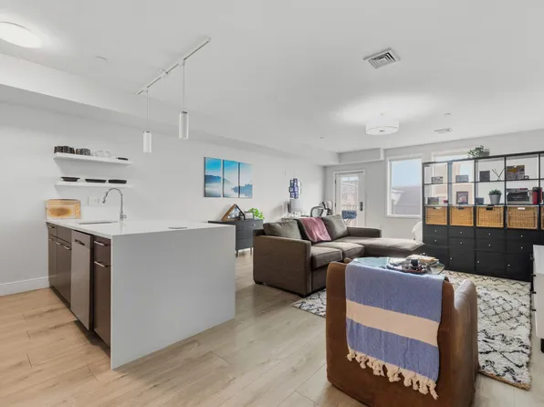 70 Bremen St APT 407, East Boston, MA 02128