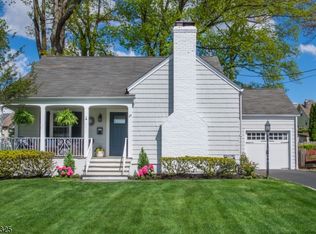 25 Forest Rd, Cedar Grove, NJ 07009