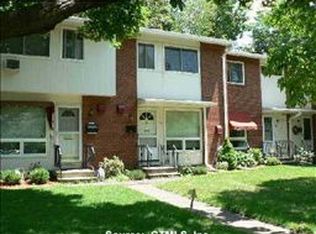 82 Centerbrook Rd, Hamden, CT 06518