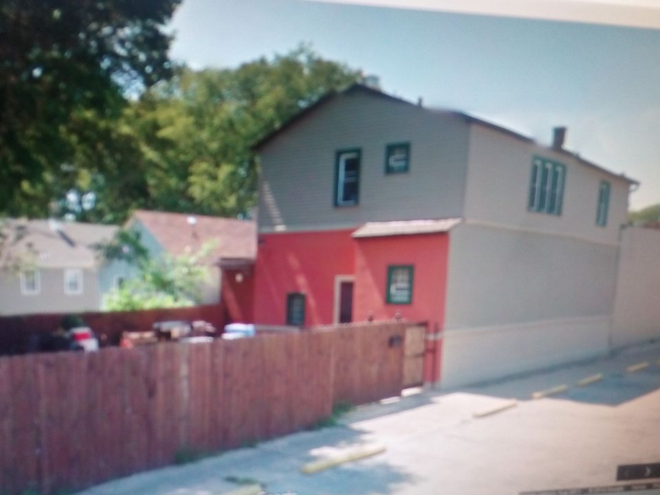 2nd image of 13501 S Avenue N