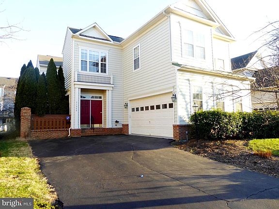 4th image of 21844 Westdale Ct