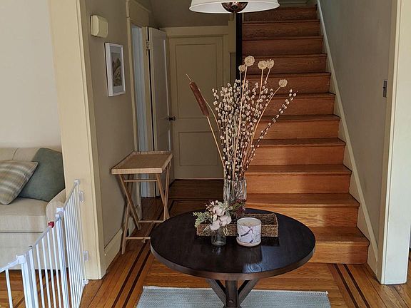 4th image of 8244 Brookside Rd