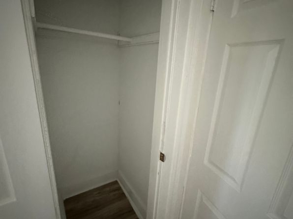 54 Bronson St #1