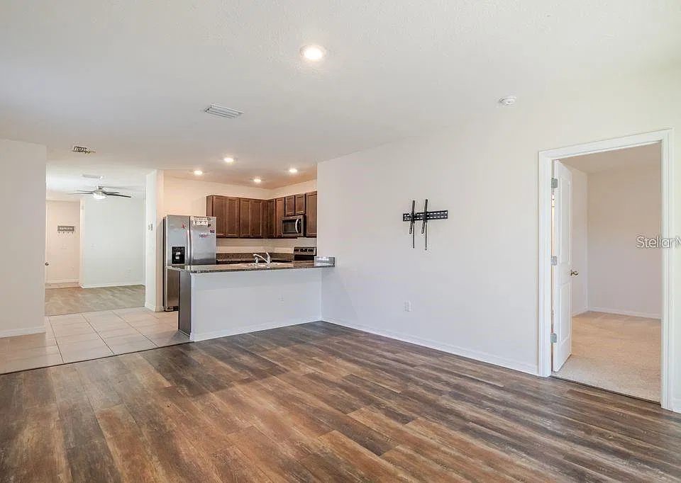 10945 Trailing Vine Dr
