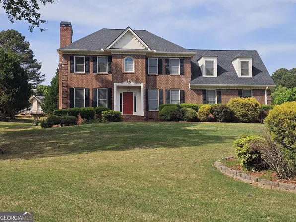 100 Acorn Rdg, Fayetteville, GA 30214