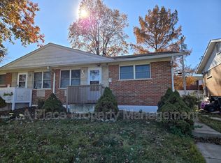 210 Carrington Ln #2, Saint Louis, MO