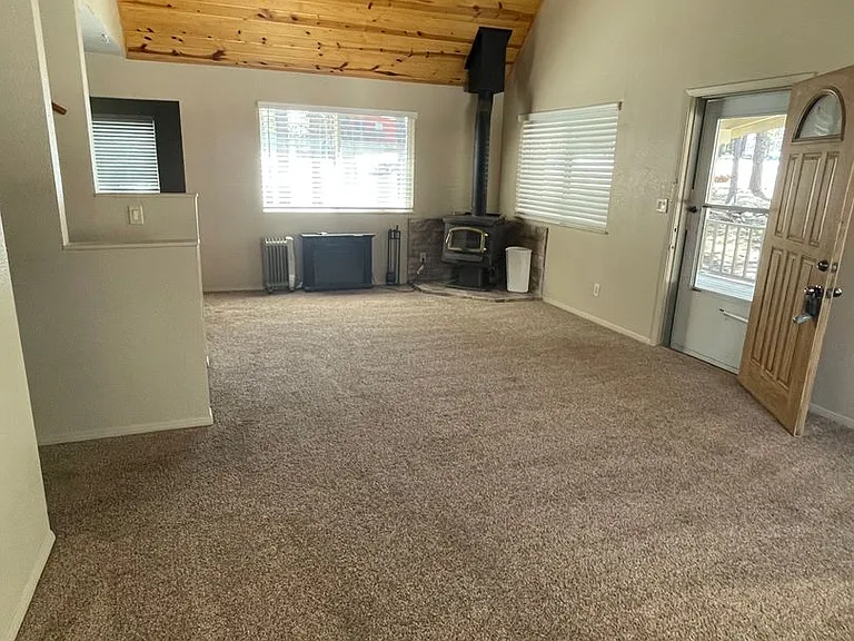 17185 N Trailwinds Pl — Photo 2
